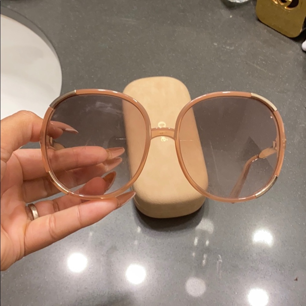Chloé sunglasses worn a couple time almost new
